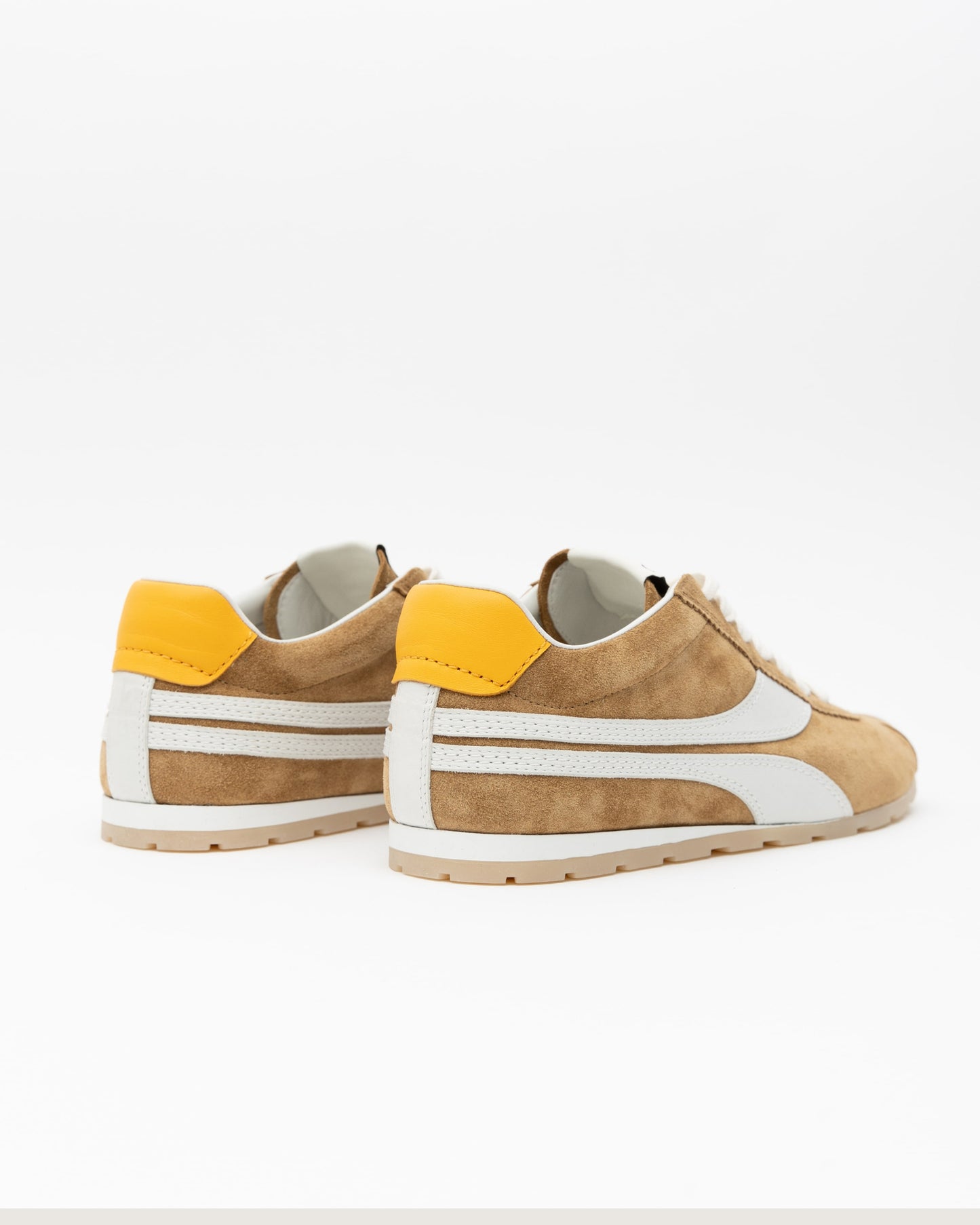 Essex Sneakers