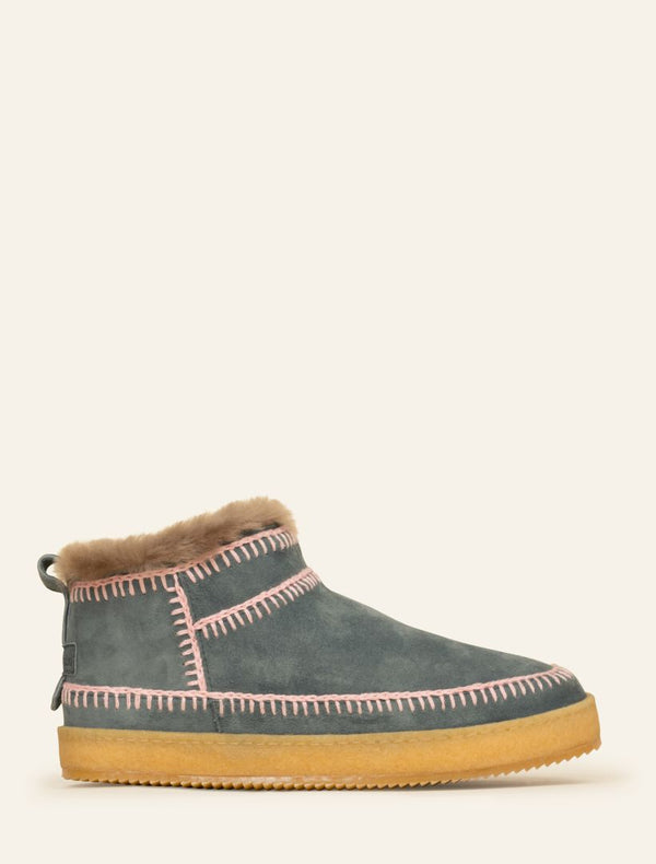 Nyuki Low Crochet Ankle Boot