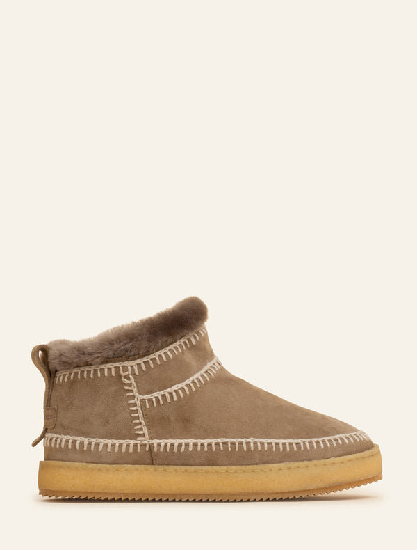 Nyuki Low Crochet Ankle Boot