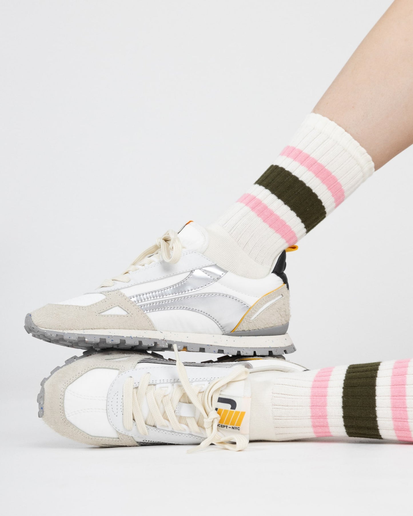 Women's Toronto Sneakers