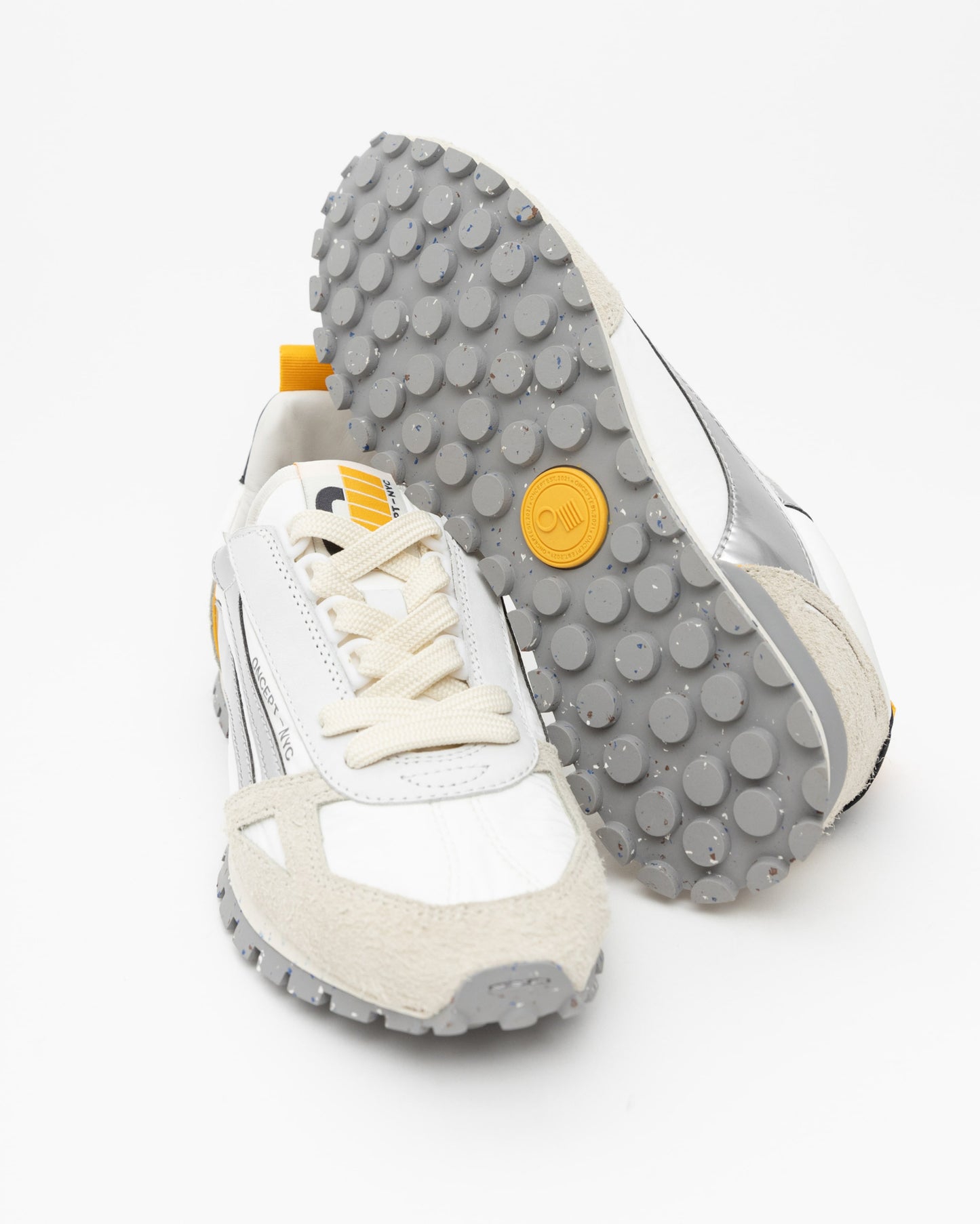 Women's Toronto Sneakers