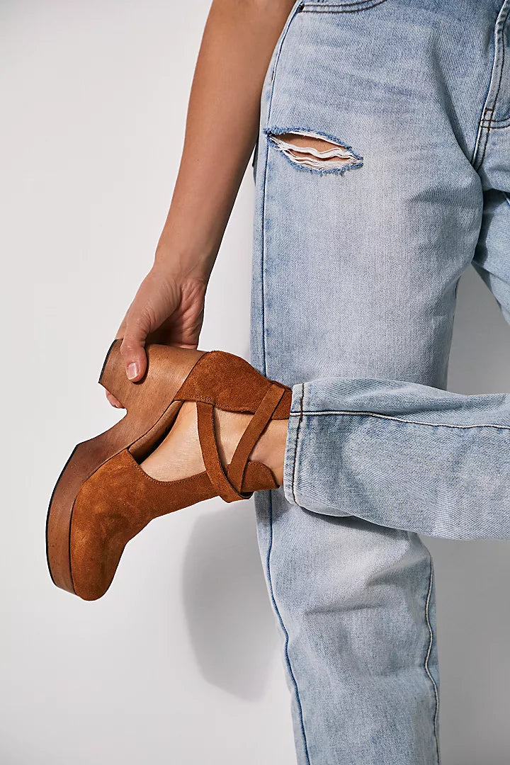 Cedar Clog