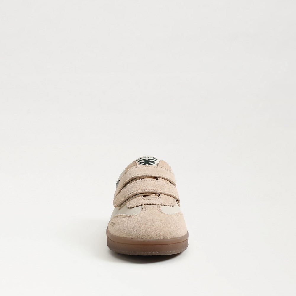 Talia Sneakers